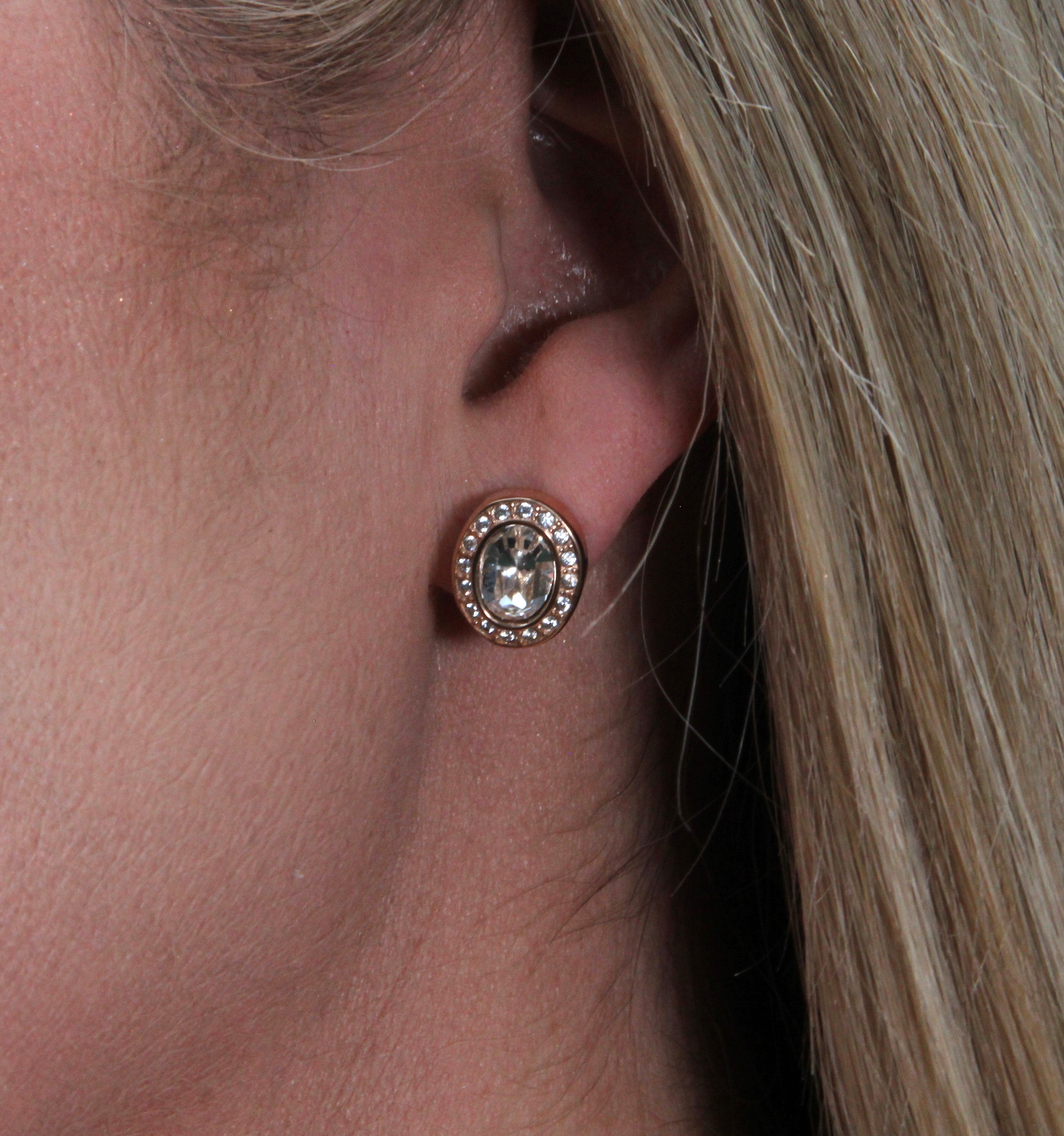 Rose gold stud hot sale earrings australia